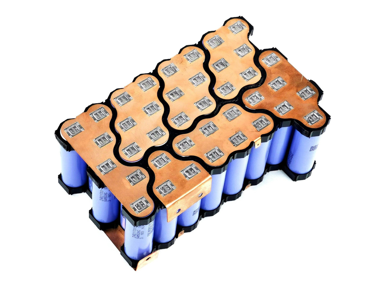 Wellgo high conductivity copper-nickel busbar for EV battery connections