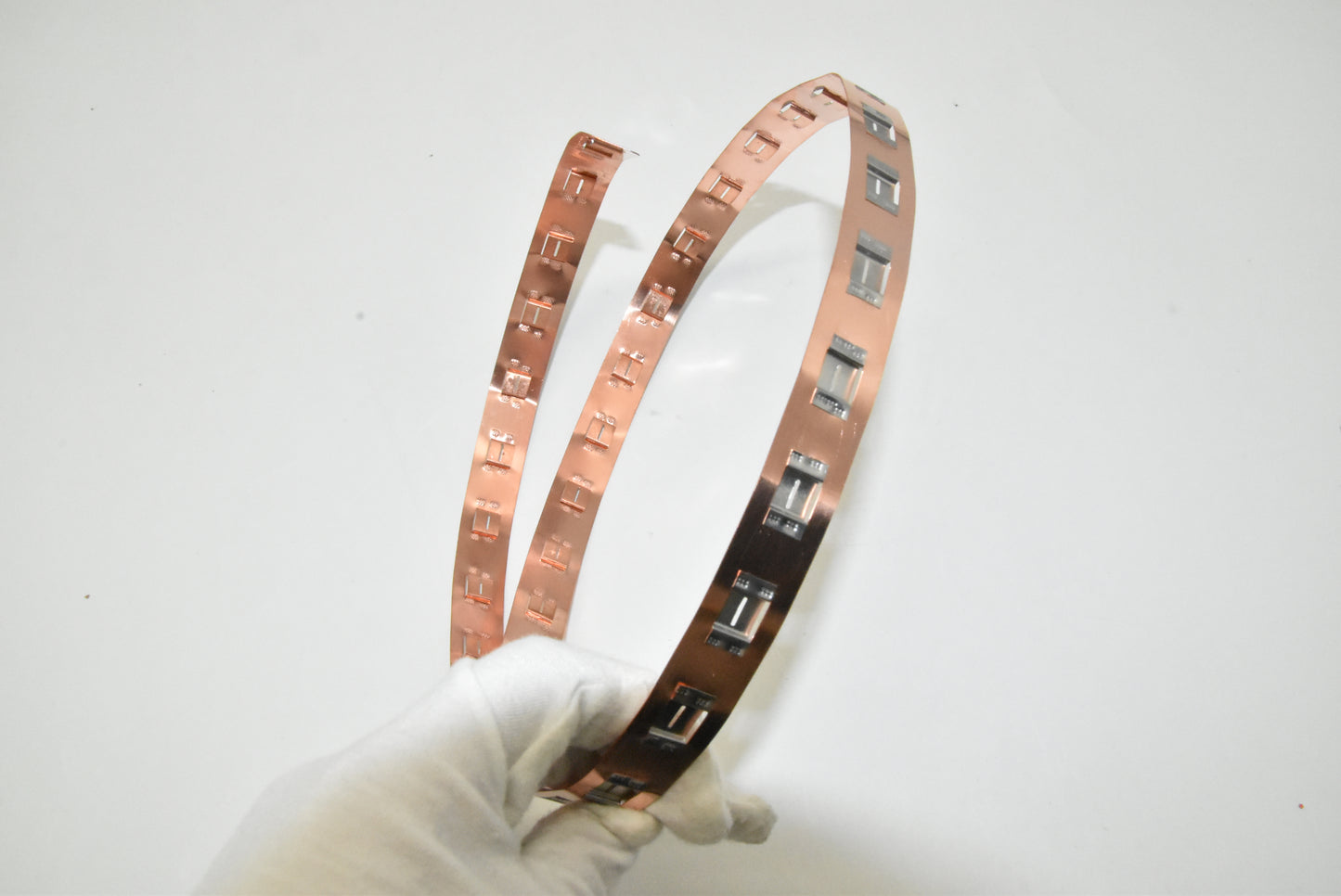 Wellgo Copper-Best-Selling High-Conductivity Custom 0.3mm Copper strip for 21700 Battery Cells