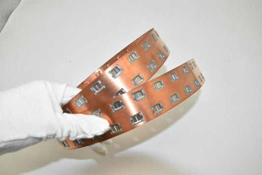 Wellgo Copper-Best-Selling High-Conductivity Custom 0.3mm Copper busbar for 21700 Battery Cells