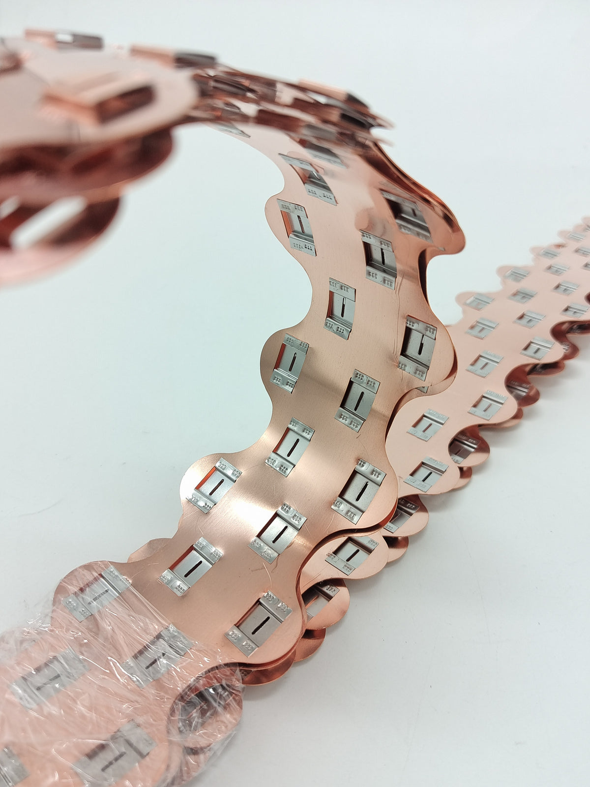 Wellgo Copper-Best-Selling High-Conductivity Custom 0.3mm Copper Plate for 21700 Battery Cells